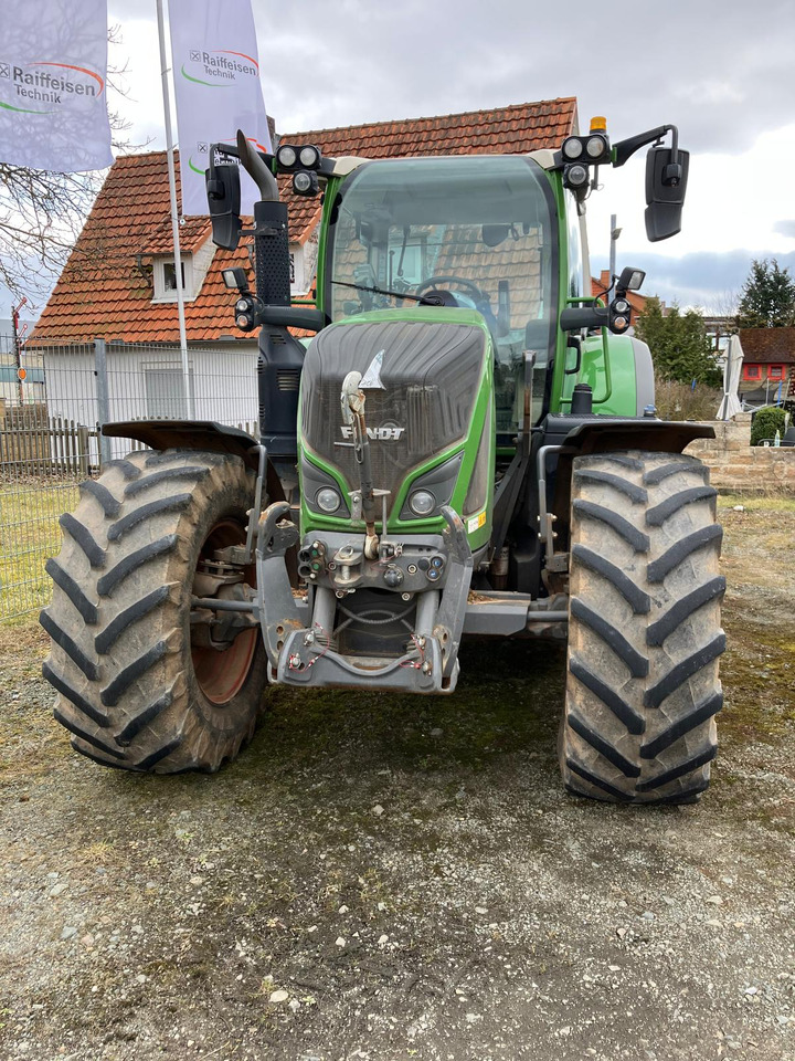 Fendt 718 Vario S4 Power Plus - Trator: foto 5 Fendt 718 Vario S4 Power Plus - Trator: foto 5
