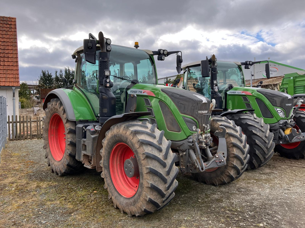 Fendt 718 Vario S4 Power Plus - Trator: foto 1 Fendt 718 Vario S4 Power Plus - Trator: foto 1