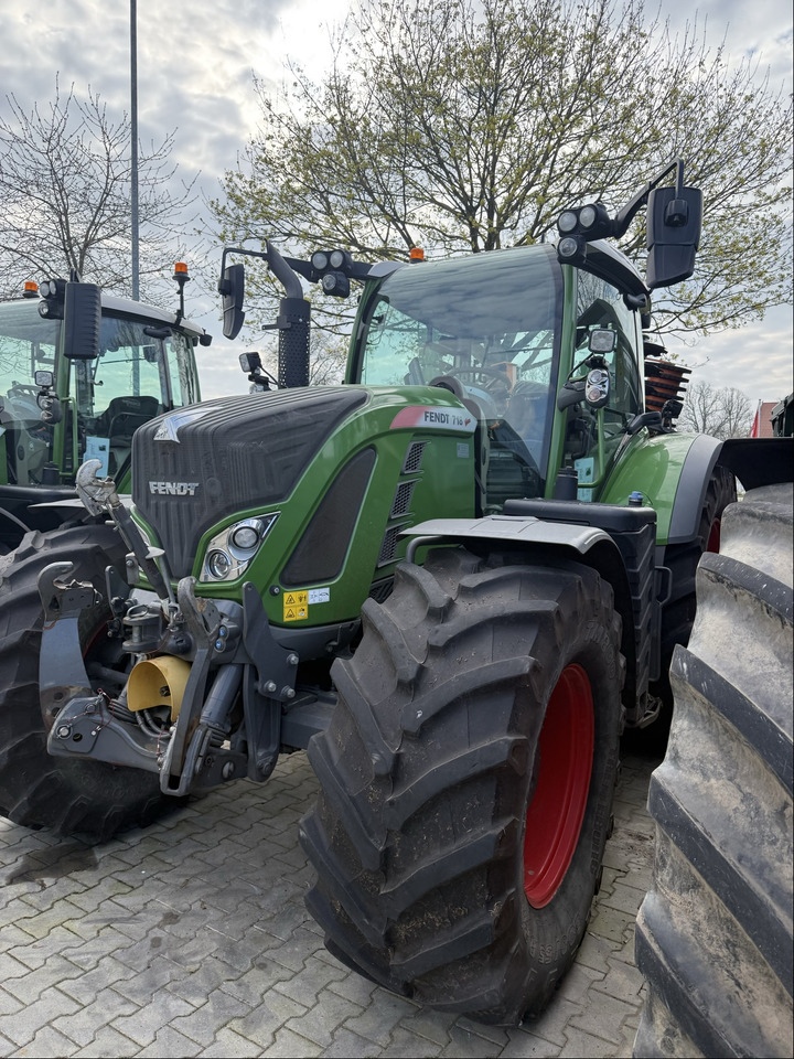 Fendt 718 Vario S4 ProfiPlus - Trator: foto 2 Fendt 718 Vario S4 ProfiPlus - Trator: foto 2