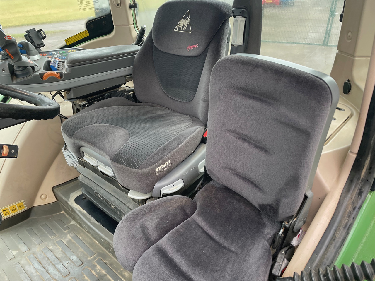 Fendt 718 Vario S4 ProfiPlus - Trator: foto 4 Fendt 718 Vario S4 ProfiPlus - Trator: foto 4