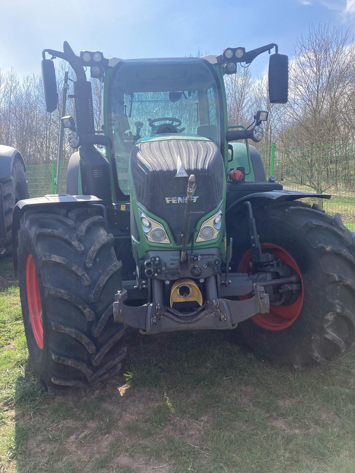 Fendt 720 Vario S4 ProfiPlus - Trator: foto 4 Fendt 720 Vario S4 ProfiPlus - Trator: foto 4