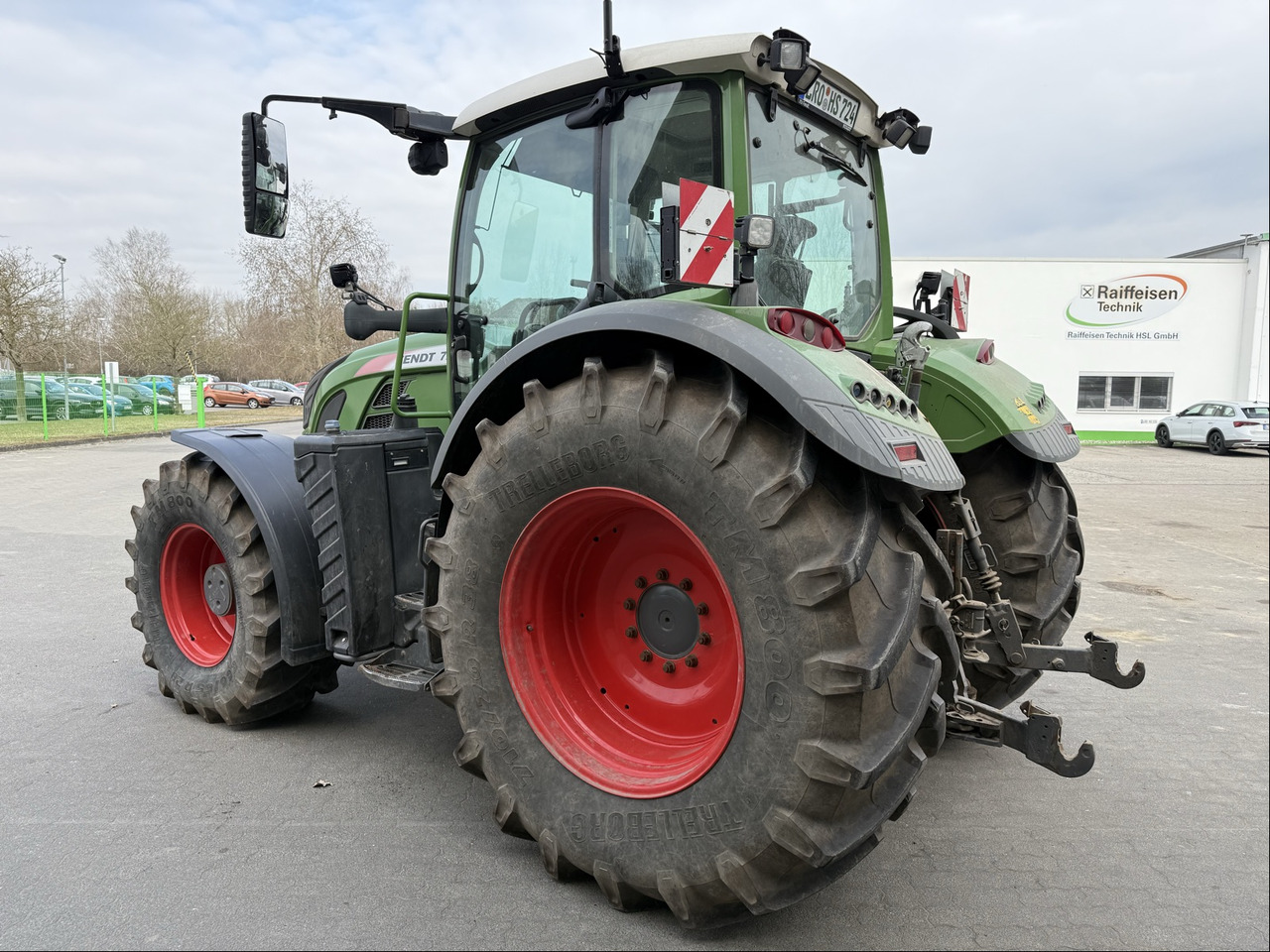 Fendt 724 Vario S4 - Trator: foto 4 Fendt 724 Vario S4 - Trator: foto 4