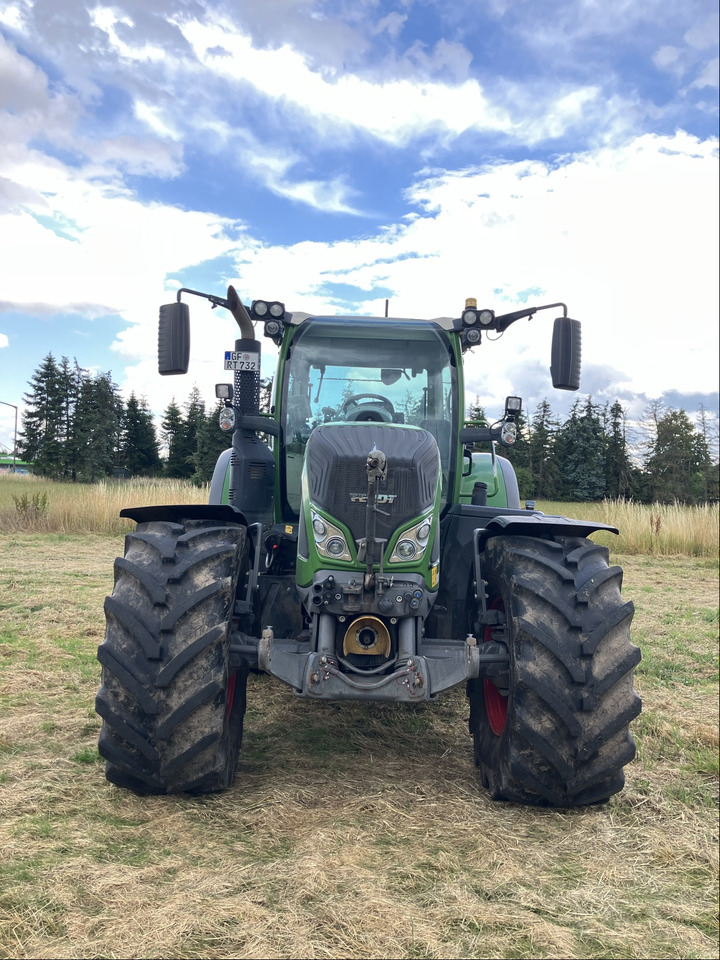 Trator Fendt 724 Vario S4: foto 12