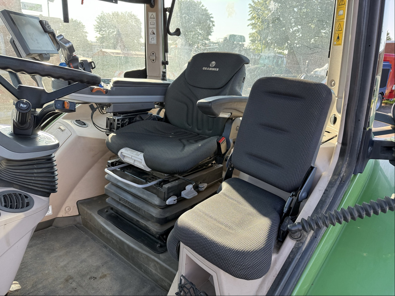 Fendt 724 Vario S4 ProfiPlus - Trator: foto 4 Fendt 724 Vario S4 ProfiPlus - Trator: foto 4