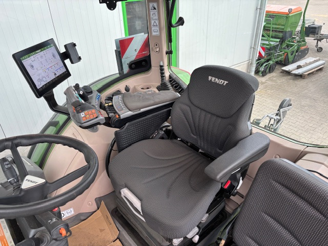 Fendt 726 Vario Gen7 Profi Setting2 - Trator: foto 3 Fendt 726 Vario Gen7 Profi Setting2 - Trator: foto 3