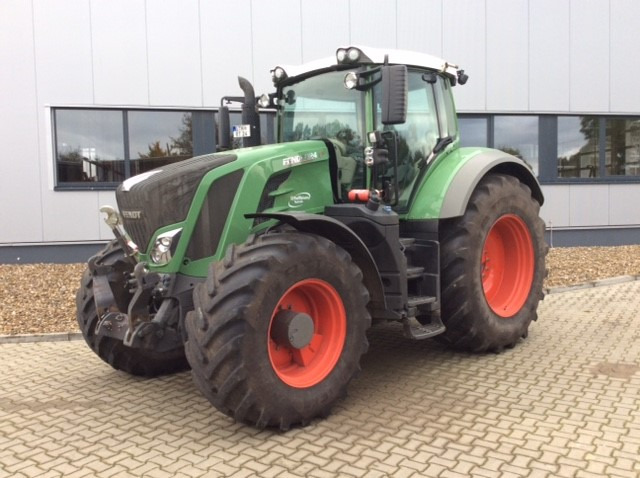 Fendt 824 Vario S4 Profi - Trator: foto 1 Fendt 824 Vario S4 Profi - Trator: foto 1
