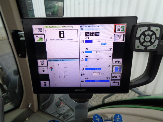 Fendt 824 Vario S4 ProfiPlus - Trator: foto 4 Fendt 824 Vario S4 ProfiPlus - Trator: foto 4