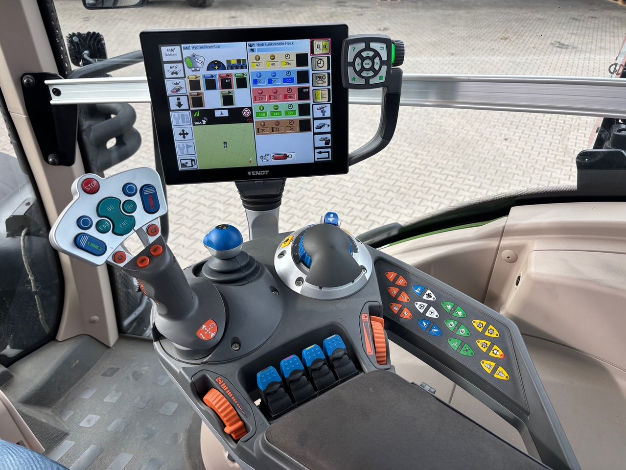 Fendt 826 Vario S4 ProfiPlus - Trator: foto 3 Fendt 826 Vario S4 ProfiPlus - Trator: foto 3
