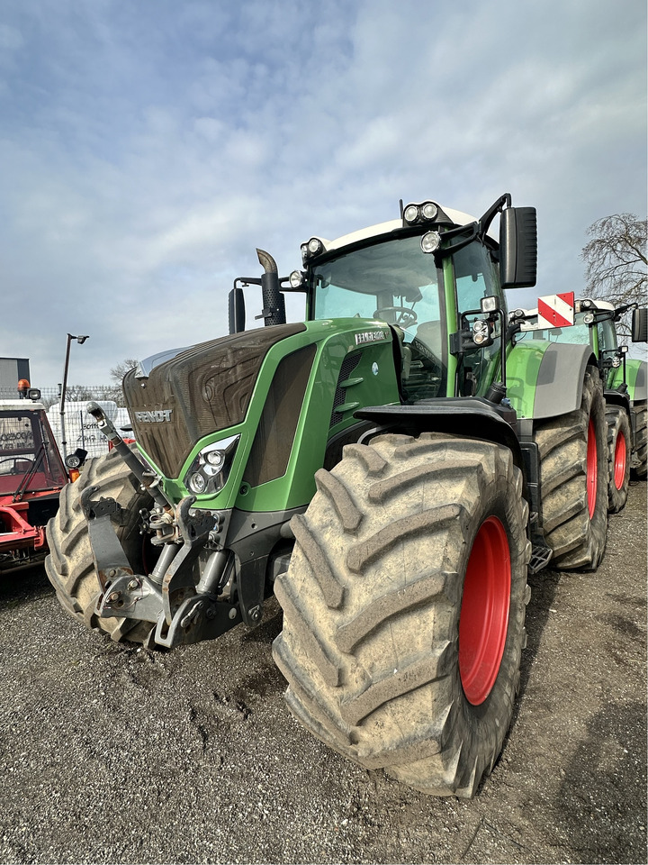 Fendt 828 S4 Profi Plus - Trator: foto 1 Fendt 828 S4 Profi Plus - Trator: foto 1