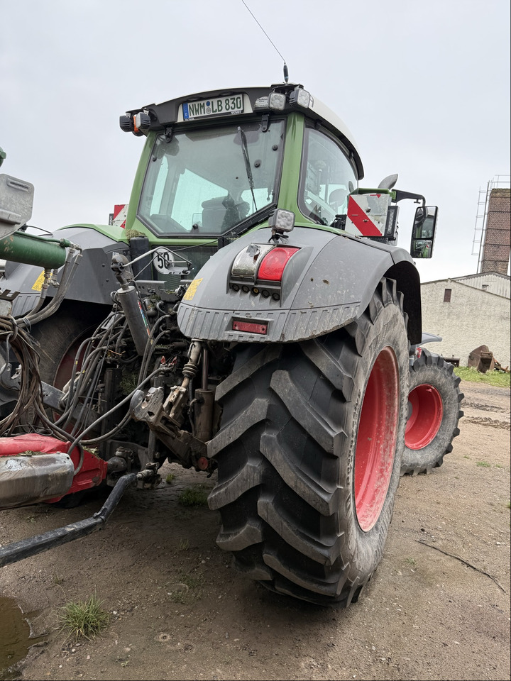 Fendt 828 Vario S4 ProfiPlus - Trator: foto 4 Fendt 828 Vario S4 ProfiPlus - Trator: foto 4