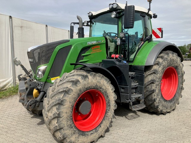Fendt 828 Vario S4 ProfiPlus - Trator: foto 2 Fendt 828 Vario S4 ProfiPlus - Trator: foto 2