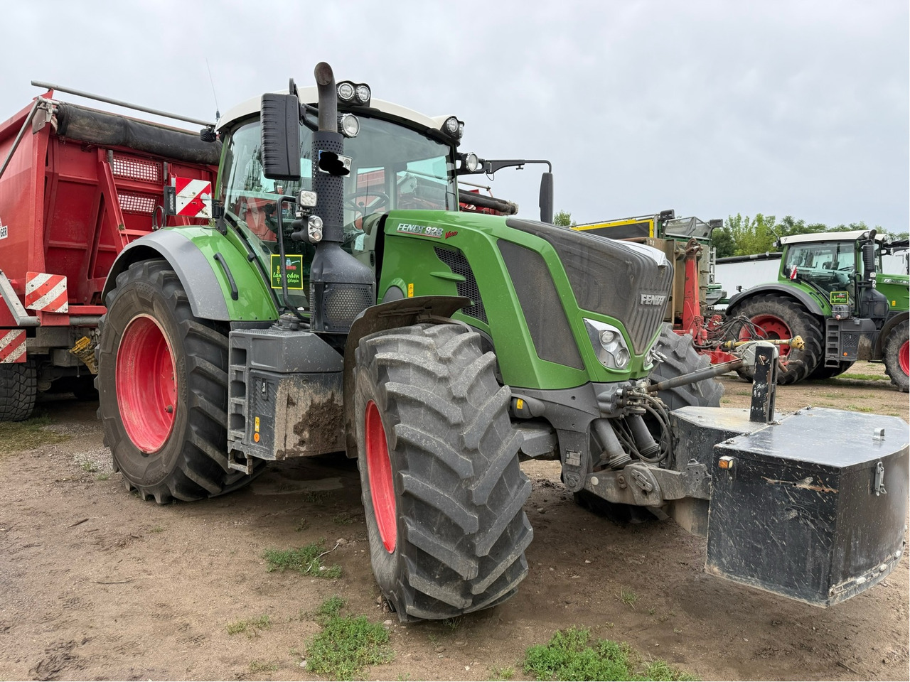 Fendt 828 Vario S4 ProfiPlus - Trator: foto 1 Fendt 828 Vario S4 ProfiPlus - Trator: foto 1
