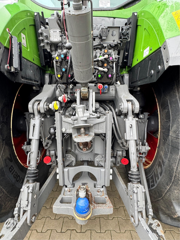 Fendt 933 Vario Gen6 Profi Plus - Trator: foto 4 Fendt 933 Vario Gen6 Profi Plus - Trator: foto 4