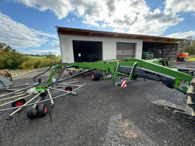 Fendt Former 14055 PRO - Ancinho enleirador: foto 3 Fendt Former 14055 PRO - Ancinho enleirador: foto 3