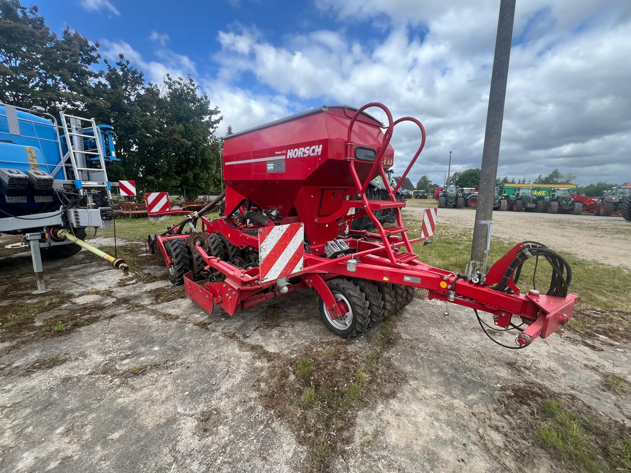 Horsch Pronto 3 DC - Semeadeira: foto 1 Horsch Pronto 3 DC - Semeadeira: foto 1