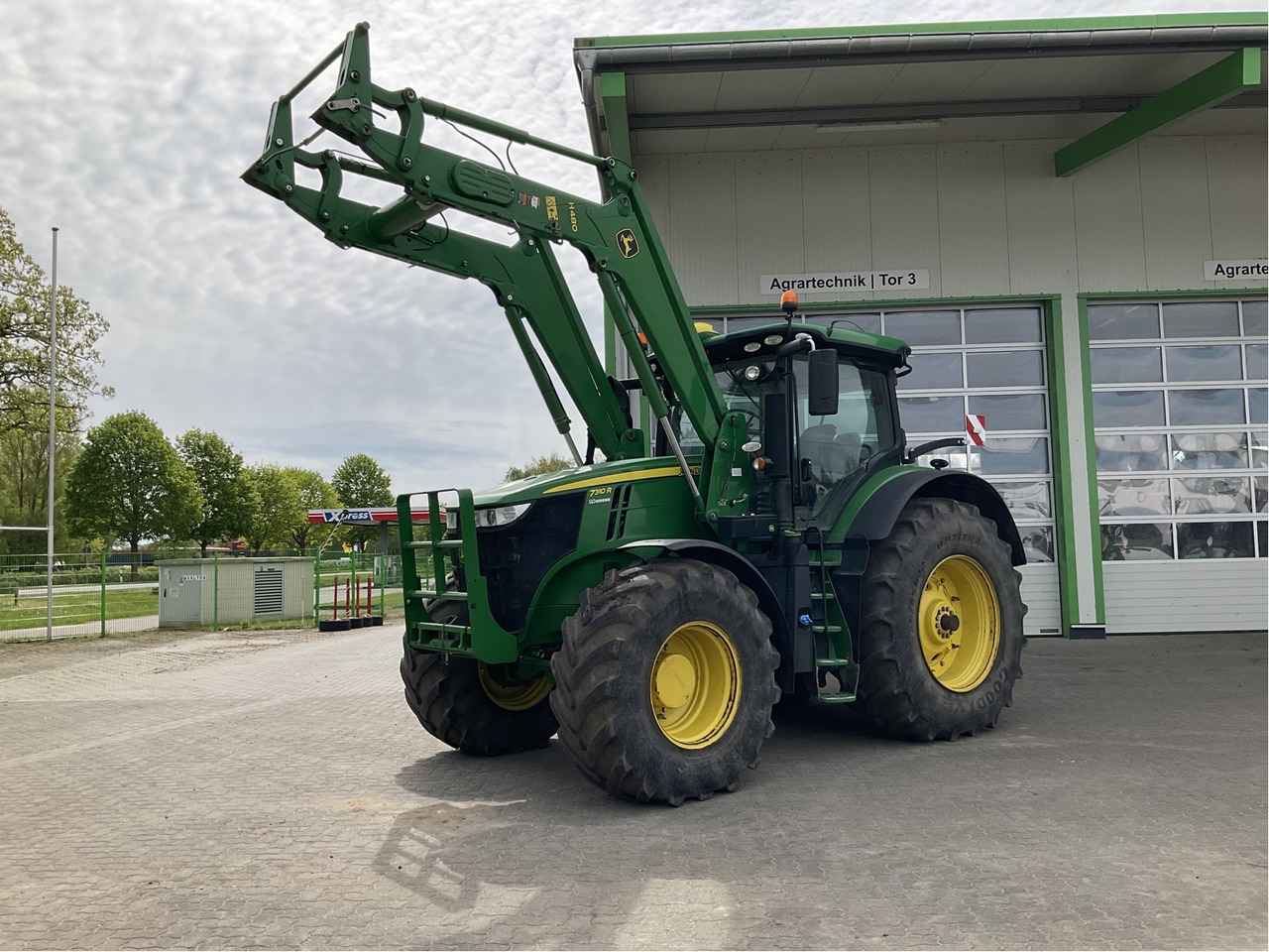 John Deere 7310 R - Trator: foto 1 John Deere 7310 R - Trator: foto 1