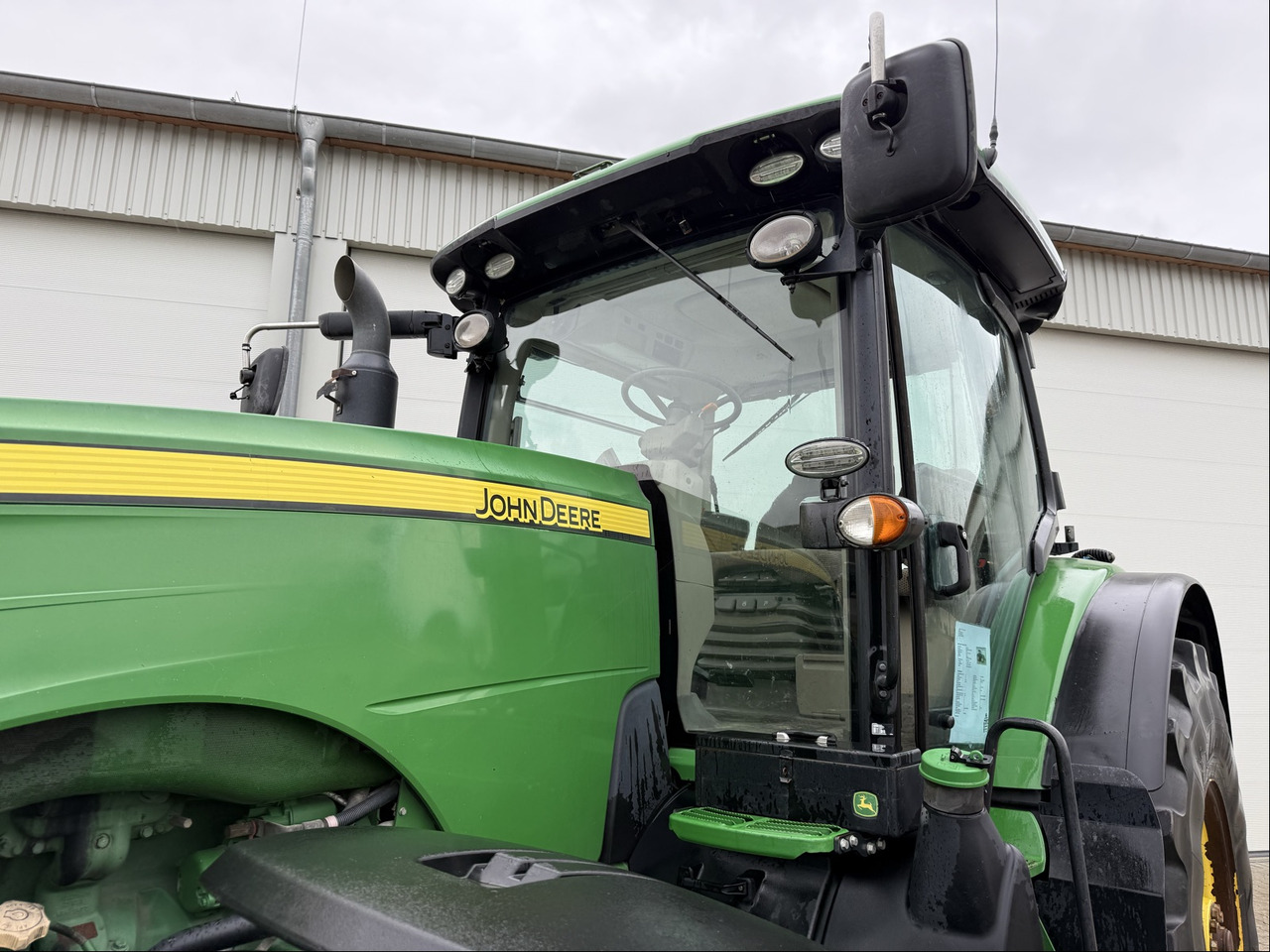 John Deere 8320 R - Trator: foto 3 John Deere 8320 R - Trator: foto 3