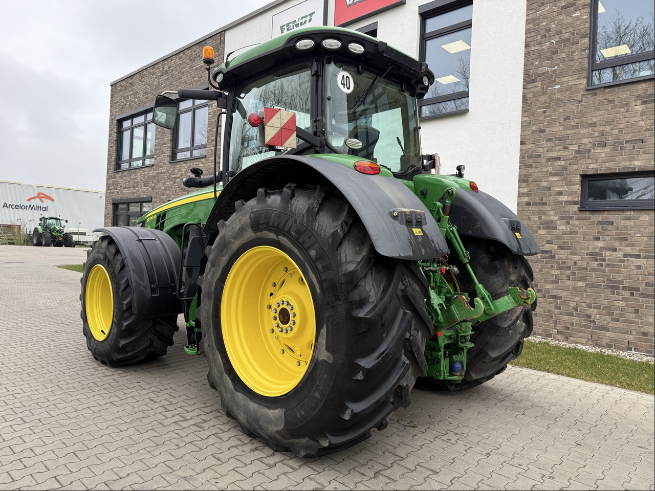 John Deere 8370 R - Trator: foto 3 John Deere 8370 R - Trator: foto 3