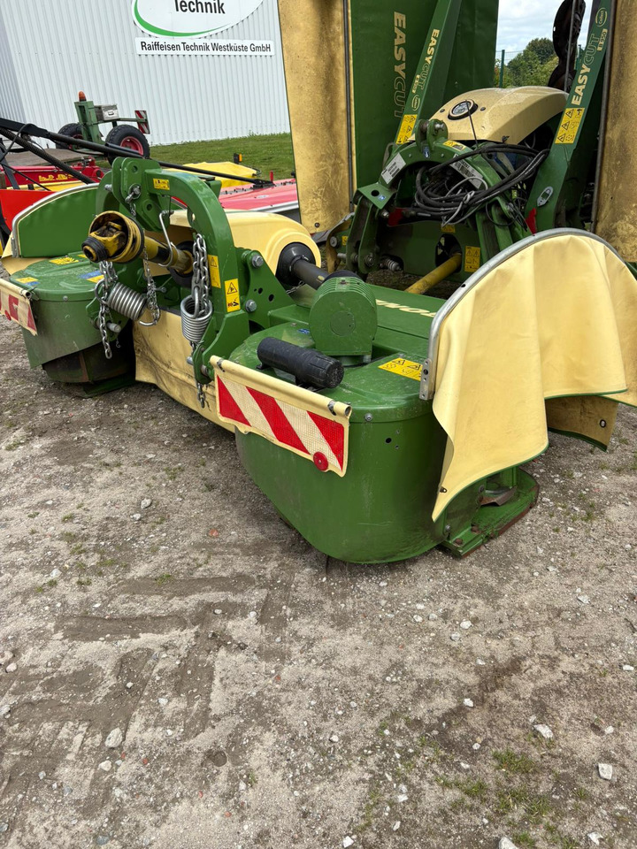 Krone Easy Cut F 320 - Gadanheira: foto 4 Krone Easy Cut F 320 - Gadanheira: foto 4
