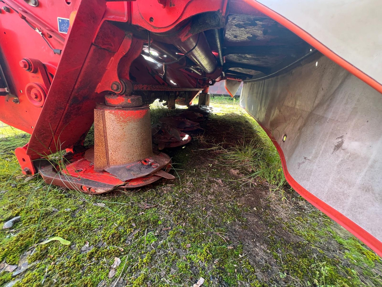 Kuhn FC 883-FF - Gadanheira: foto 3 Kuhn FC 883-FF - Gadanheira: foto 3