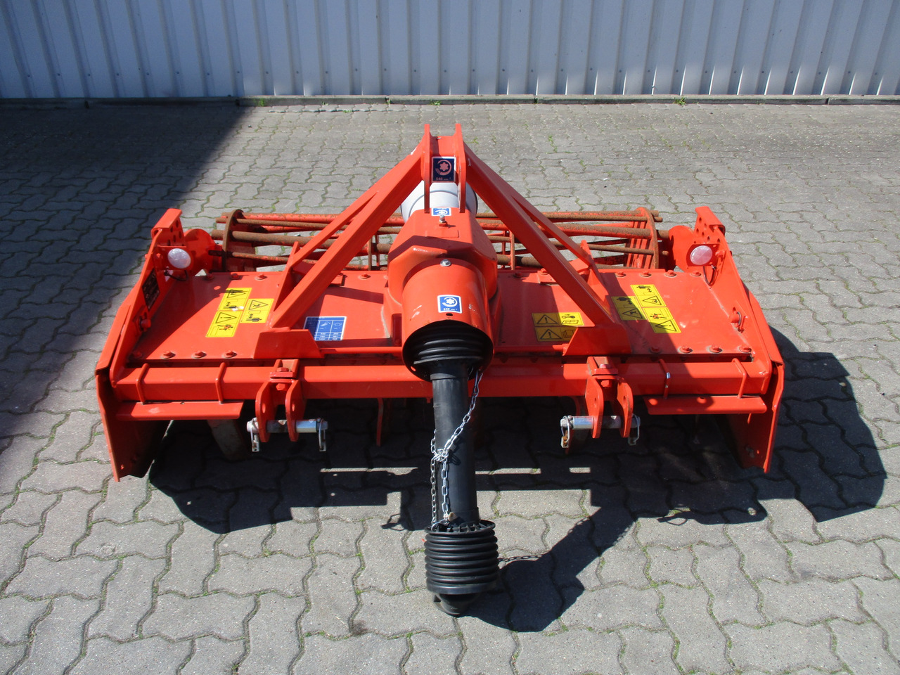 Kuhn Kreiselegge HRB 152 - Maquina para lavrar a terra: foto 1 Kuhn Kreiselegge HRB 152 - Maquina para lavrar a terra: foto 1