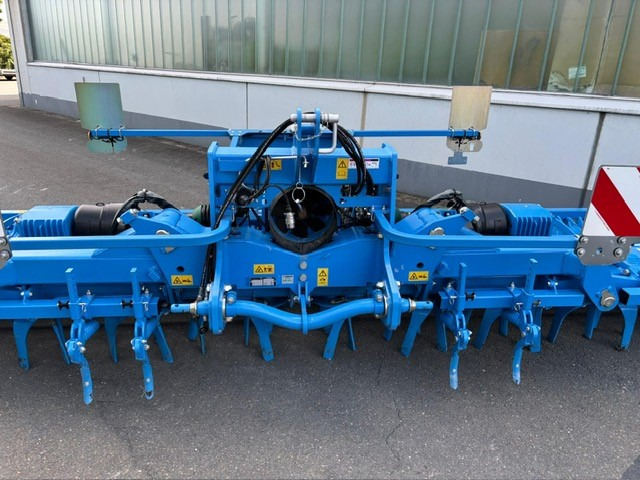 Lemken Zirkon 12/60 K - Maquina para lavrar a terra: foto 5 Lemken Zirkon 12/60 K - Maquina para lavrar a terra: foto 5