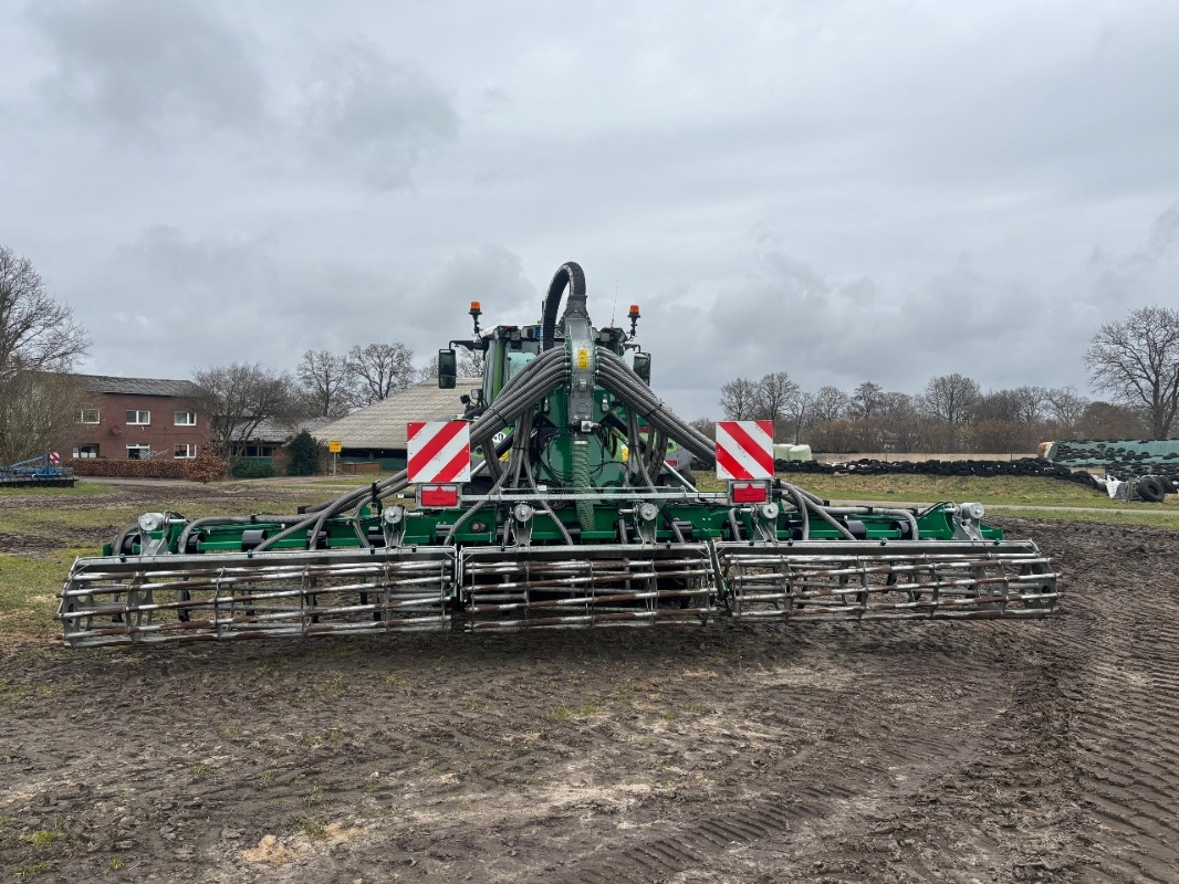 Samson Güllegrubber - Máquina agrícola: foto 1 Samson Güllegrubber - Máquina agrícola: foto 1