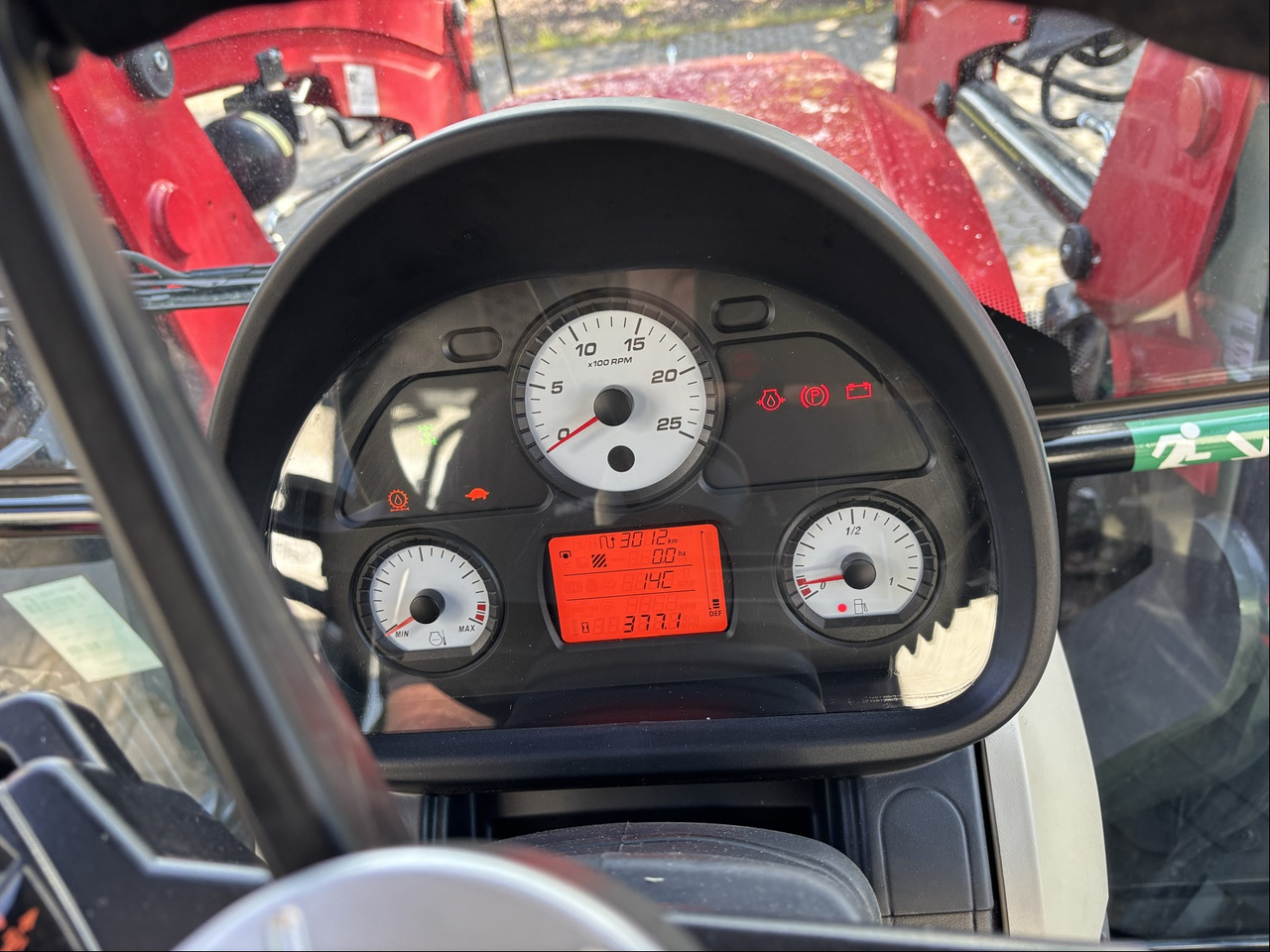 Massey Ferguson 4710 M Cab Essential Dyna 2 - Trator: foto 4 Massey Ferguson 4710 M Cab Essential Dyna 2 - Trator: foto 4