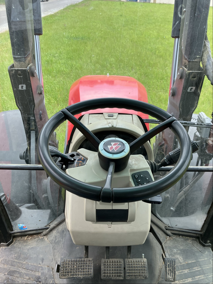 Massey Ferguson 6716 S Dyna 6 - Trator: foto 3 Massey Ferguson 6716 S Dyna 6 - Trator: foto 3