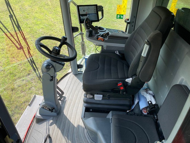 Massey Ferguson 7370 Beta - Ceifeira debulhadora: foto 4 Massey Ferguson 7370 Beta - Ceifeira debulhadora: foto 4