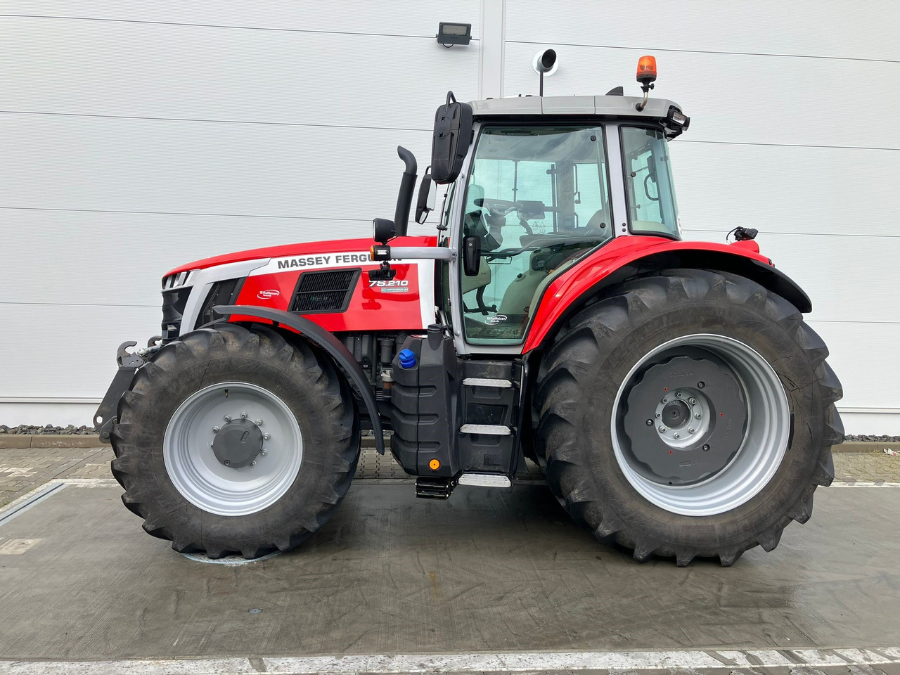 Massey Ferguson 7S.210 Dyna-VT EXCLUSIVE - Trator: foto 1 Massey Ferguson 7S.210 Dyna-VT EXCLUSIVE - Trator: foto 1