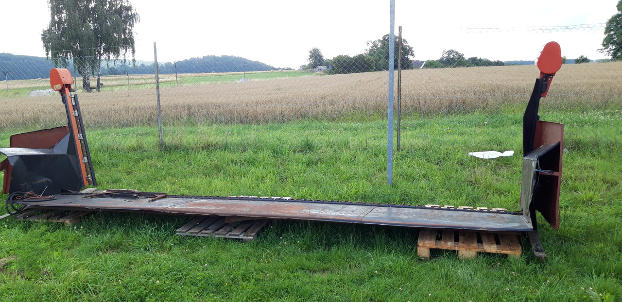 Massey Ferguson Beta 7260 - Ceifeira debulhadora: foto 2 Massey Ferguson Beta 7260 - Ceifeira debulhadora: foto 2