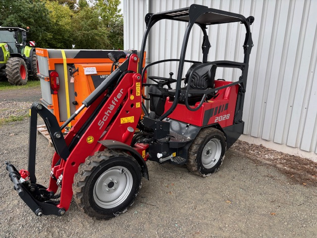 Schäffer Hoflader 2028-2 - Pá carregadora de rodas: foto 1 Schäffer Hoflader 2028-2 - Pá carregadora de rodas: foto 1