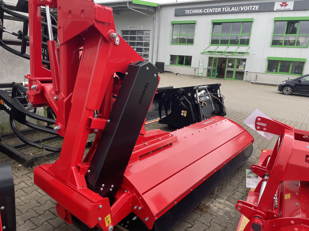 Tehnos Mulcher MBP280R - Triturador de martelos: foto 1 Tehnos Mulcher MBP280R - Triturador de martelos: foto 1