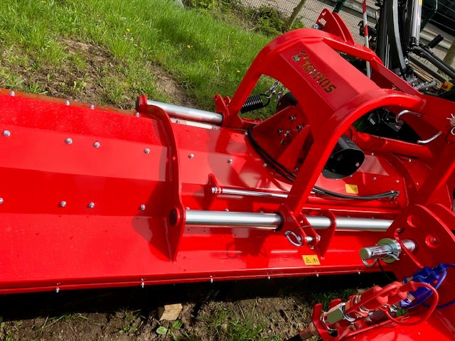 Tehnos Mulcher MU 280R PROFI LW - Triturador de martelos: foto 1 Tehnos Mulcher MU 280R PROFI LW - Triturador de martelos: foto 1