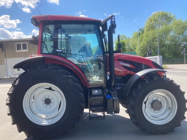 Valtra A105 MH4 - Trator: foto 5 Valtra A105 MH4 - Trator: foto 5