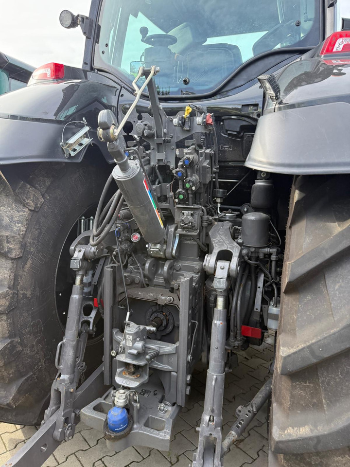 Valtra Q 285 Rückfahrienrichtung - Trator: foto 2 Valtra Q 285 Rückfahrienrichtung - Trator: foto 2