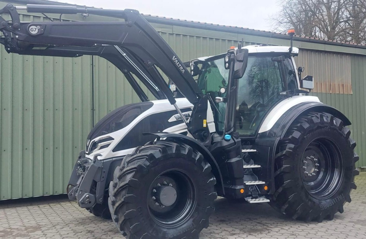 Valtra Q 305 Vollausstattung - Trator: foto 1 Valtra Q 305 Vollausstattung - Trator: foto 1