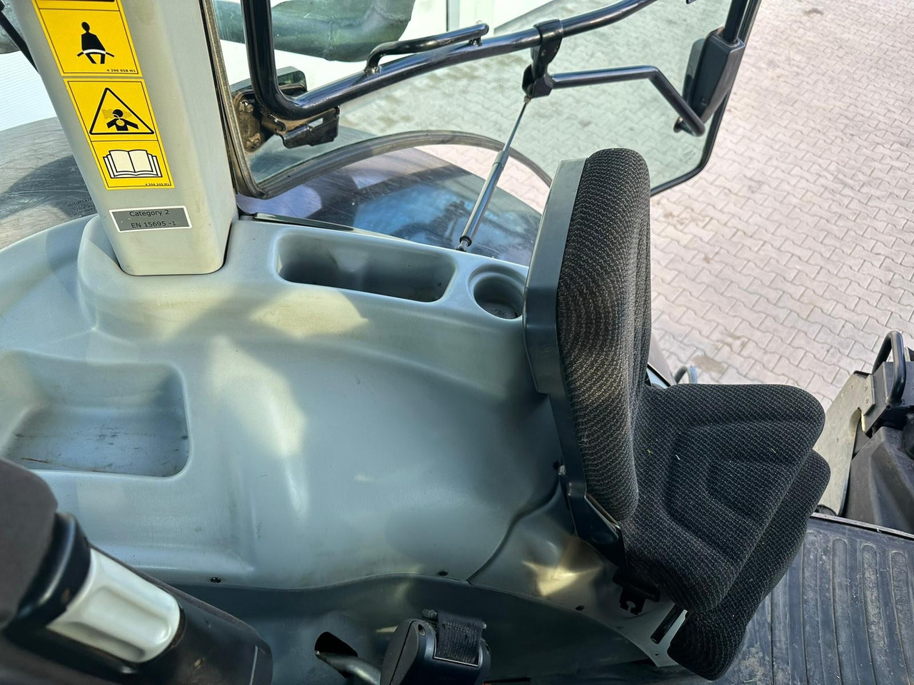 Trator Valtra S 374: foto 14