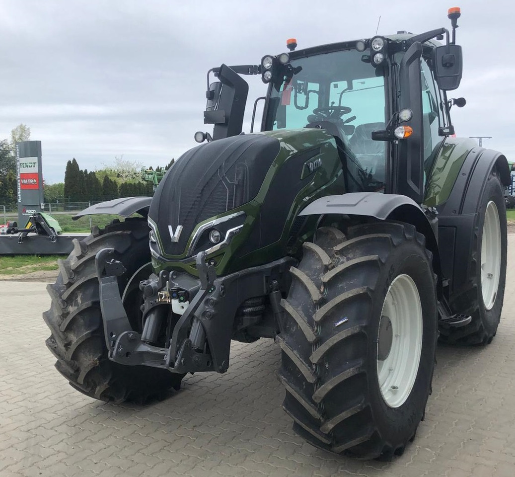 Valtra T175EA - Trator: foto 1 Valtra T175EA - Trator: foto 1