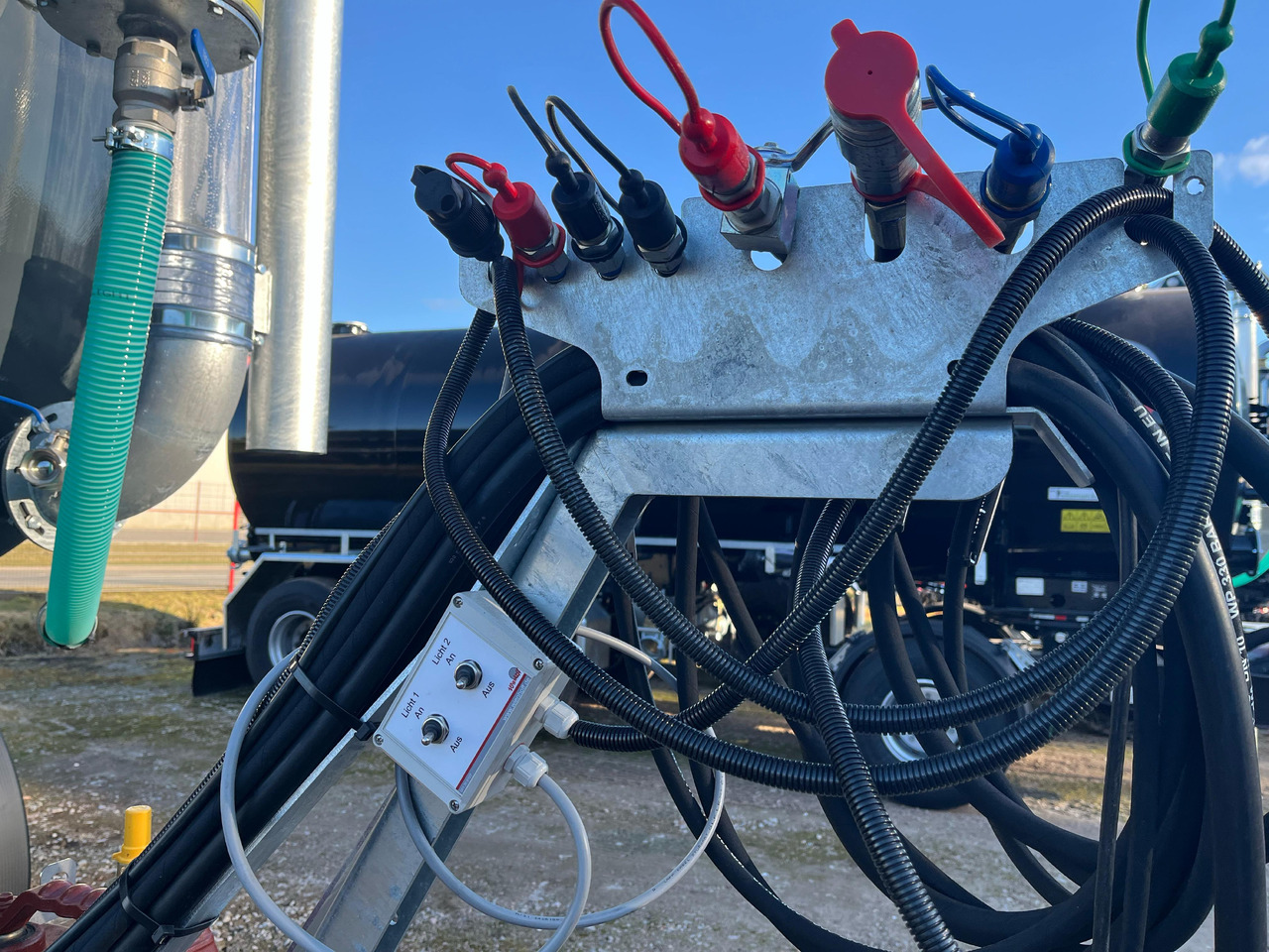 Equipamento de fertilização Wienhoff Zentralachsvorderwagen 28500 L: foto 9