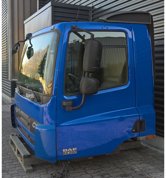 DAF CF65 CF75 CF85 Euro 5 - Cabine e interior por Camião: foto 1 DAF CF65 CF75 CF85 Euro 5 - Cabine e interior por Camião: foto 1