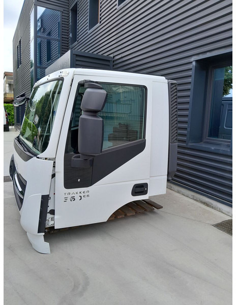 Cabine e interior por Camião novo Iveco Trakker E6: foto 9