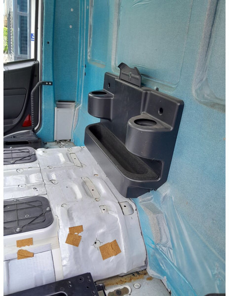 Cabine e interior por Camião novo Iveco Trakker E6: foto 13