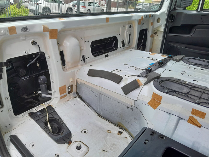Cabine e interior por Camião novo Iveco Trakker E6: foto 11