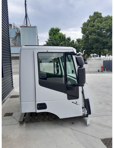Cabine e interior por Camião novo Iveco Trakker E6: foto 7