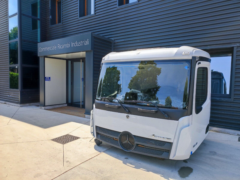 Mercedes-Benz ACTROS AROCS ANTOS - Cabine e interior por Camião: foto 3 Mercedes-Benz ACTROS AROCS ANTOS - Cabine e interior por Camião: foto 3