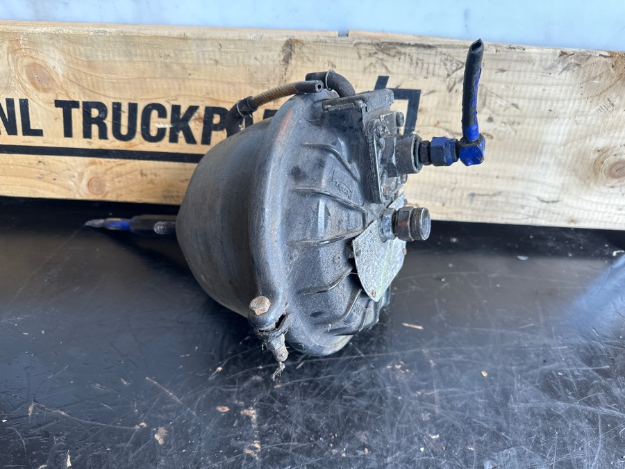 FORD CARGO BRAKE VALVE - Válvula de freio por Camião: foto 1 FORD CARGO BRAKE VALVE - Válvula de freio por Camião: foto 1