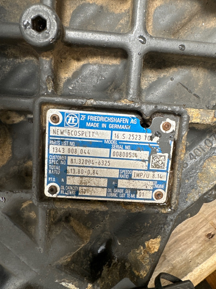 MAN GEARBOX 16S2523 TO 81.32004-6325 - Caixa de velocidade por Camião: foto 2 MAN GEARBOX 16S2523 TO 81.32004-6325 - Caixa de velocidade por Camião: foto 2