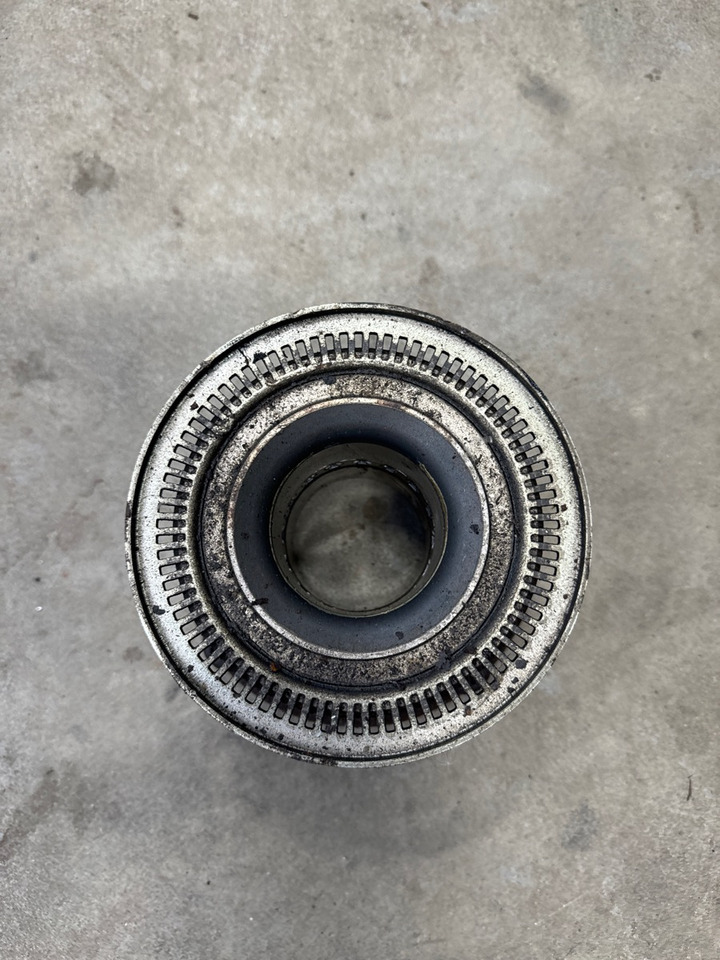 MAN HUB BEARING 81.93420-0337 - Cubo de roda por Camião: foto 2 MAN HUB BEARING 81.93420-0337 - Cubo de roda por Camião: foto 2
